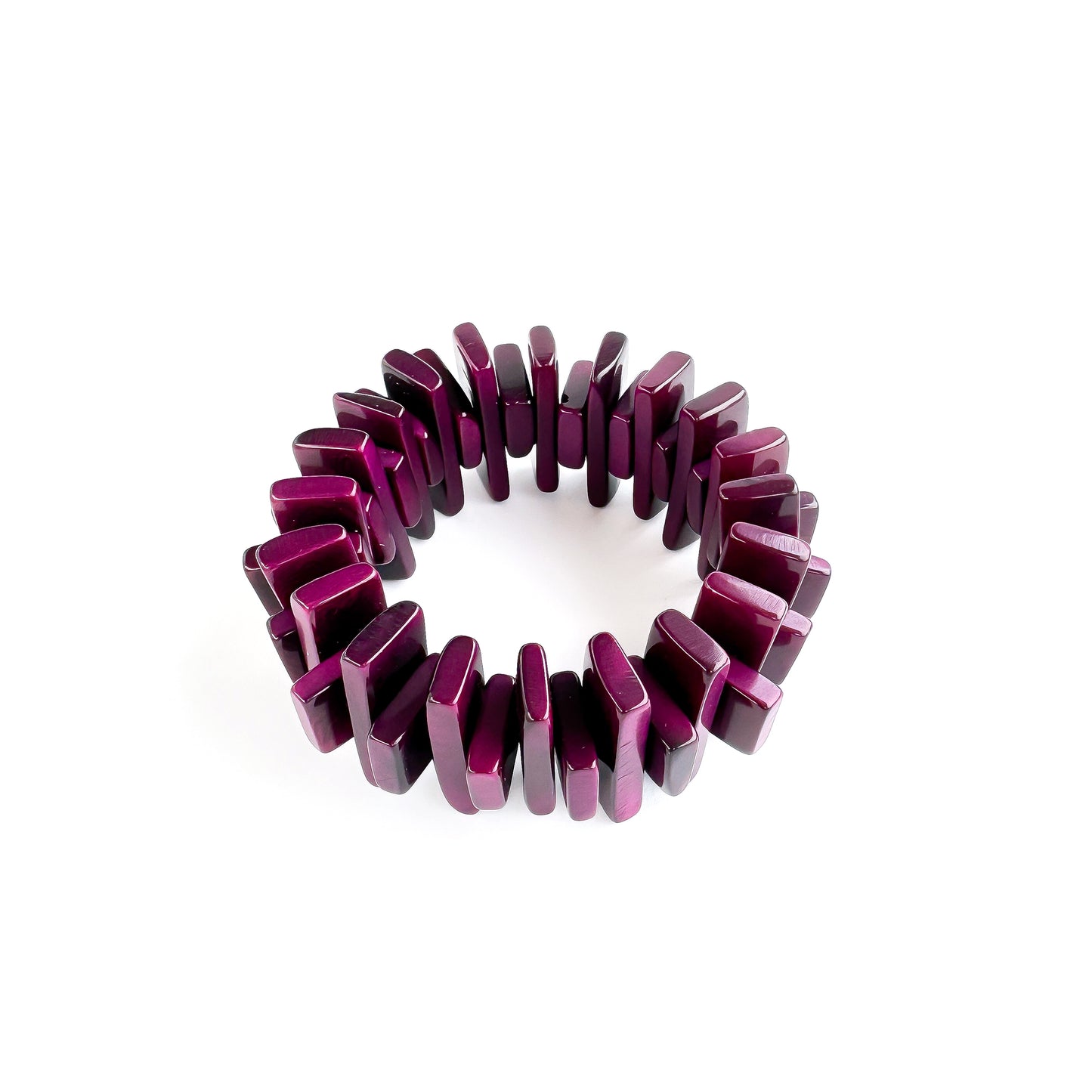 Architectonic and modern bracelet made with tagua nuts