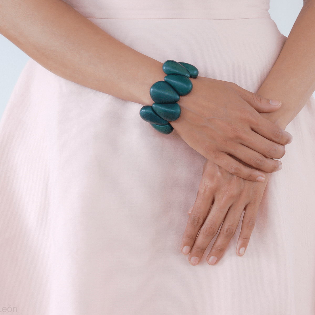 Bracelet handmade of tagua nut Teal