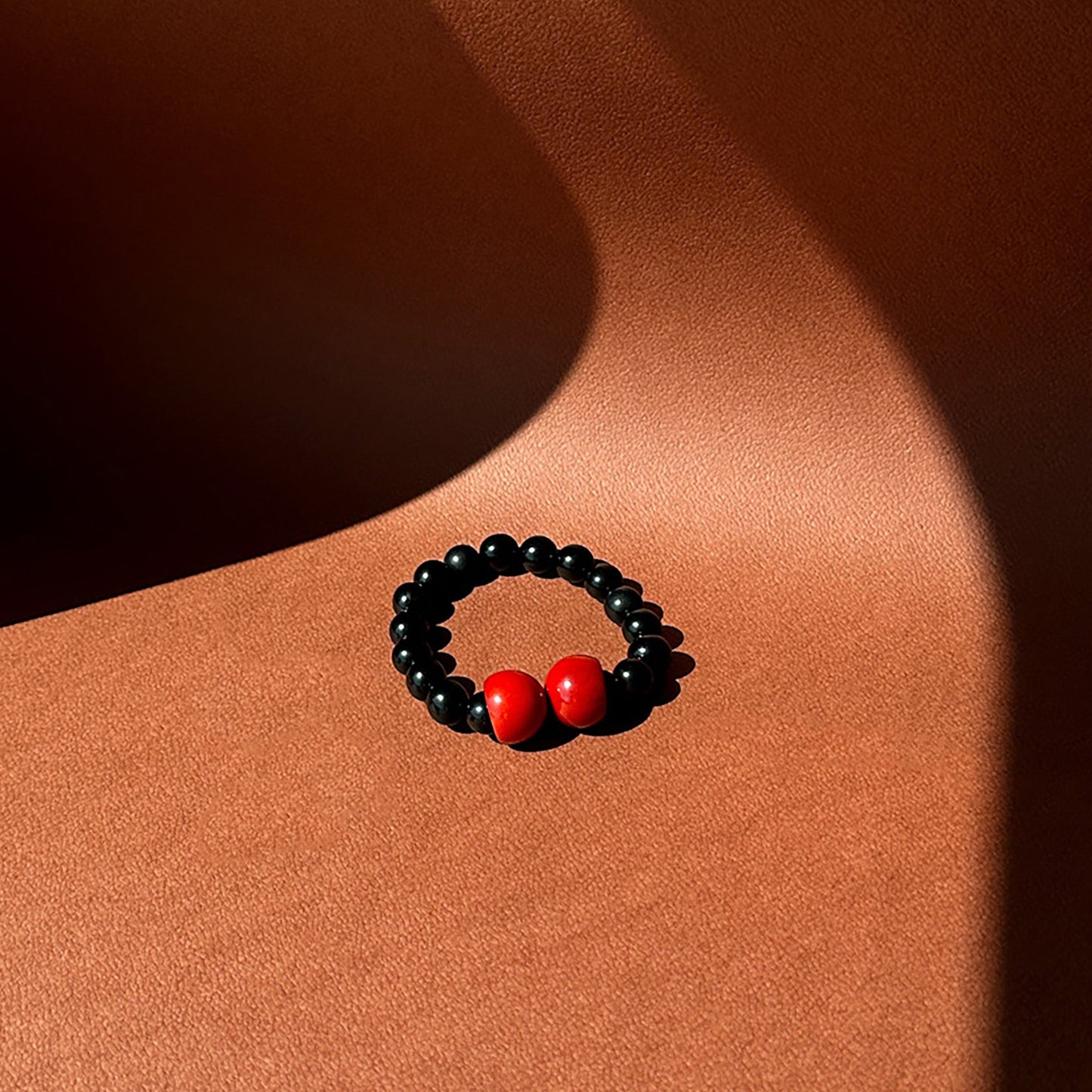 Bracelet handmade with tagua nut spheres and earrings